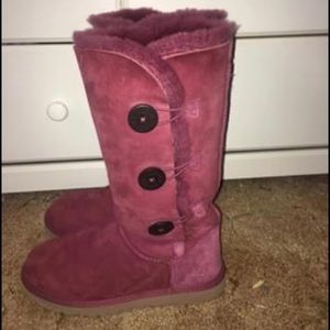 Bailey button triplet Ugg’s